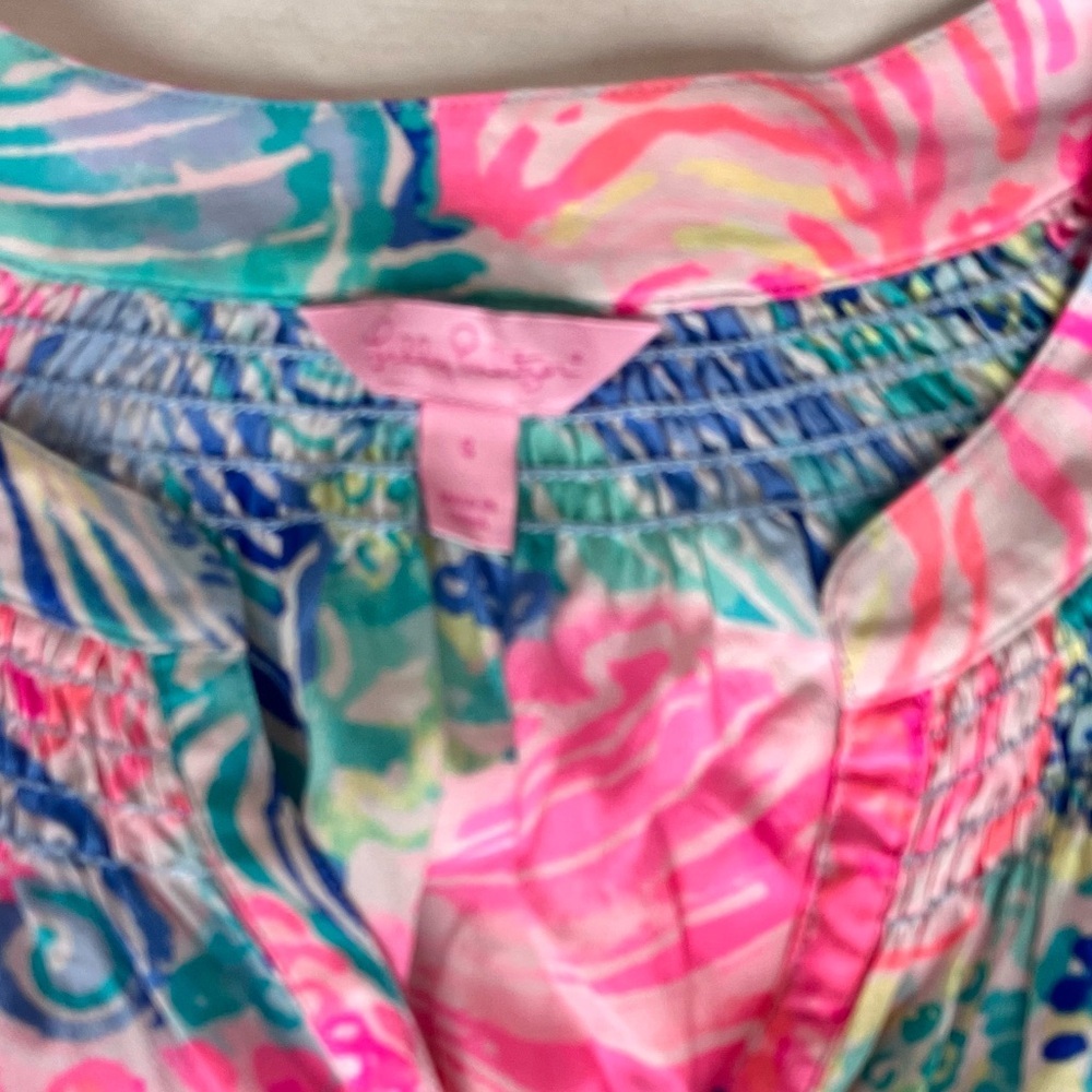Lilly Pulitzer Elsa silk top in mermaids call size S - Picture 2 of 4